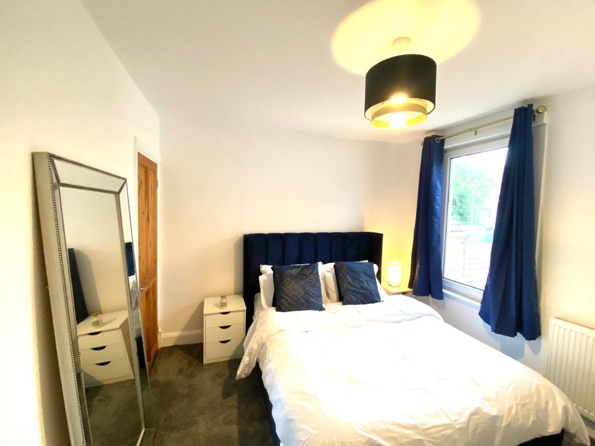 Medway Getaway - 3 Bed Home With Luxury Bathroom Chatham  Luaran gambar