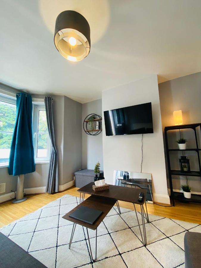 Medway Getaway - 3 Bed Home With Luxury Bathroom Chatham  Luaran gambar