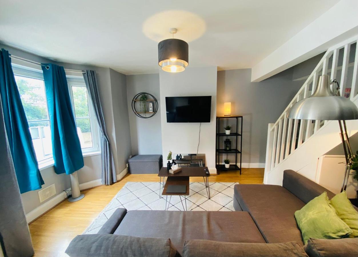 Medway Getaway - 3 Bed Home With Luxury Bathroom Chatham  Luaran gambar